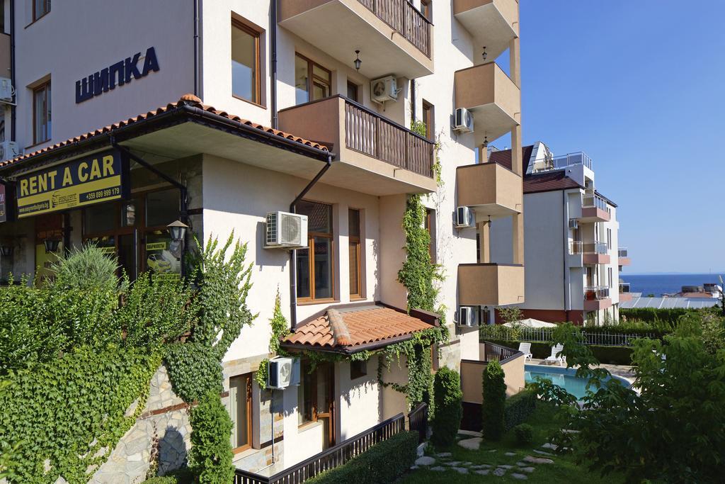 Mars Apartments In Complex Shipka Sveti Vlas Bagian luar foto