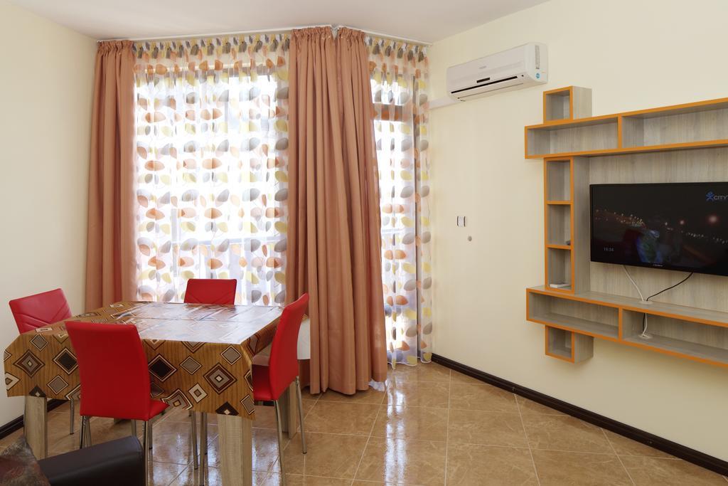 Mars Apartments In Complex Shipka Sveti Vlas Bagian luar foto
